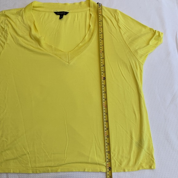 Banana Republic soft short sleeve v-neck top size XL - Picture 8 of 9